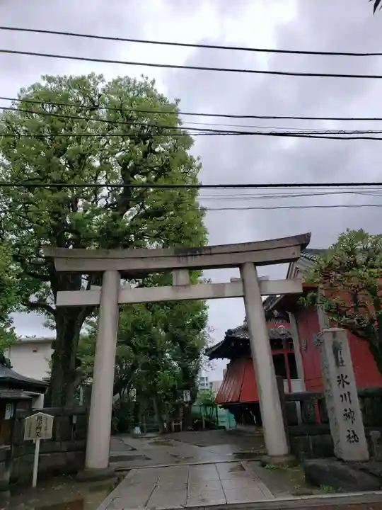 麻布氷川神社の鳥居