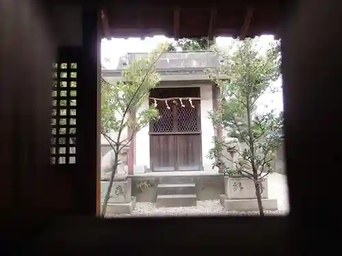 都留美島神社の本殿