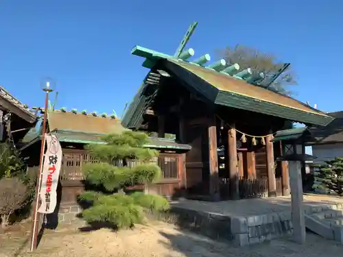 鳥出神社の本殿・本堂