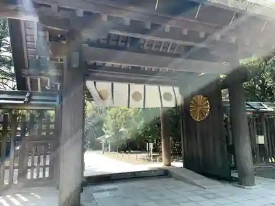 宮崎神宮の山門・神門