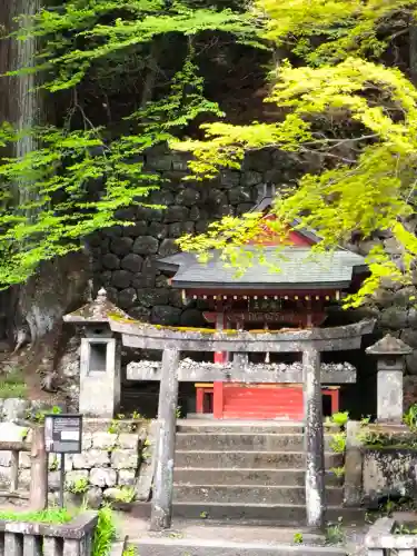 日光二荒山神社の{uncategorized: "未分類", other: "その他", undefined: "問題あり", building: "その他建物", grave: "お墓", sacred_gate: "鳥居", guardian: "狛犬", statue: "像", buddha: "仏像", history: "歴史", nature: "自然", garden: "庭園", animal: "動物", pagoda: "塔", temizu: "手水舎", mountain_gate: "山門・神門", sanctuary: "本殿・本堂", subordinate: "末社・摂社", art: "芸術", scenery: "景色", jizo: "地蔵", ema: "絵馬", goshuin: "御朱印", omikuji: "おみくじ", items: "授与品その他", amulet: "お守り", goshuincho: "御朱印帳", eats: "食事", festival: "お祭り", votive_dance: "神楽", shichigosan: "七五三参", wedding: "結婚式", experience: "体験その他", initially: "初詣", around: "周辺", anti_infection: "感染症対策"}