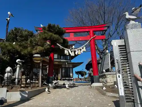 蕪嶋神社の{uncategorized: "未分類", other: "その他", undefined: "問題あり", building: "その他建物", grave: "お墓", sacred_gate: "鳥居", guardian: "狛犬", statue: "像", buddha: "仏像", history: "歴史", nature: "自然", garden: "庭園", animal: "動物", pagoda: "塔", temizu: "手水舎", mountain_gate: "山門・神門", sanctuary: "本殿・本堂", subordinate: "末社・摂社", art: "芸術", scenery: "景色", jizo: "地蔵", ema: "絵馬", goshuin: "御朱印", omikuji: "おみくじ", items: "授与品その他", amulet: "お守り", goshuincho: "御朱印帳", eats: "食事", festival: "お祭り", votive_dance: "神楽", shichigosan: "七五三参", wedding: "結婚式", experience: "体験その他", initially: "初詣", around: "周辺", anti_infection: "感染症対策"}