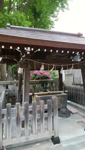 隅田稲荷神社の手水舎