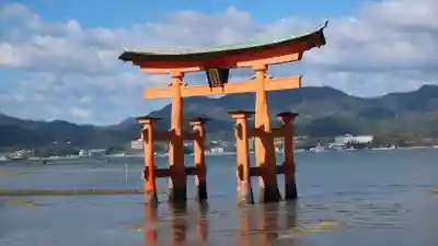 厳島神社(広島県)