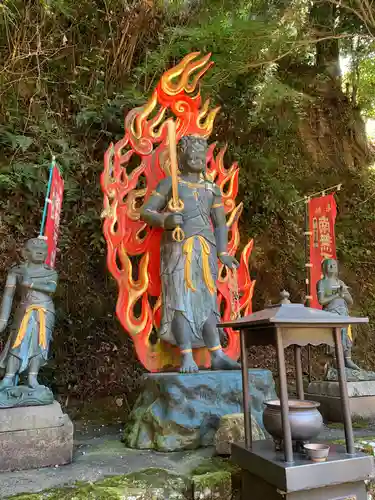 竹生島神社（都久夫須麻神社）の仏像