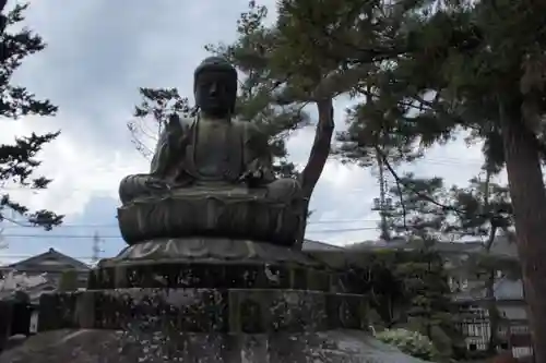 甲斐善光寺の仏像