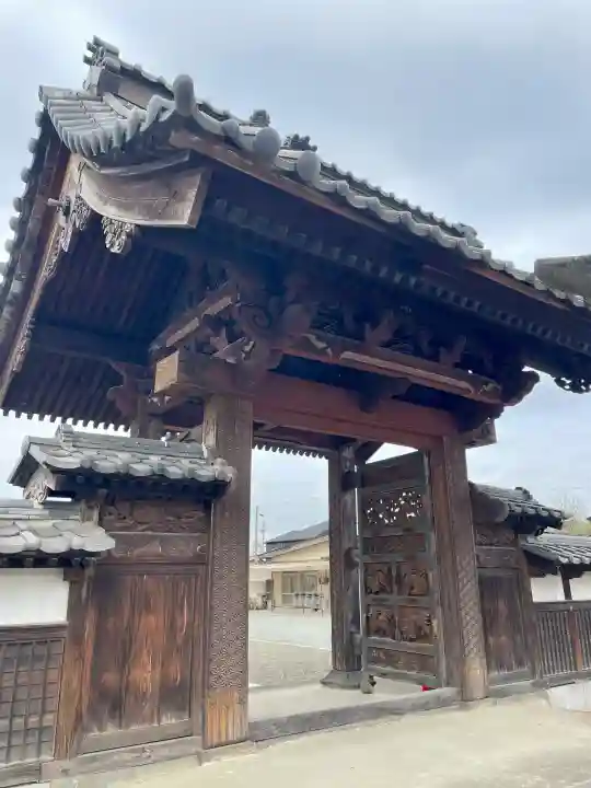 養報寺の{uncategorized: "未分類", other: "その他", undefined: "問題あり", building: "その他建物", grave: "お墓", sacred_gate: "鳥居", guardian: "狛犬", statue: "像", buddha: "仏像", history: "歴史", nature: "自然", garden: "庭園", animal: "動物", pagoda: "塔", temizu: "手水舎", mountain_gate: "山門・神門", sanctuary: "本殿・本堂", subordinate: "末社・摂社", art: "芸術", scenery: "景色", jizo: "地蔵", ema: "絵馬", goshuin: "御朱印", omikuji: "おみくじ", items: "授与品その他", amulet: "お守り", goshuincho: "御朱印帳", eats: "食事", festival: "お祭り", votive_dance: "神楽", shichigosan: "七五三参", wedding: "結婚式", experience: "体験その他", initially: "初詣", around: "周辺", anti_infection: "感染症対策"}