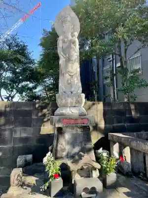 観音寺の{uncategorized: "未分類", other: "その他", undefined: "問題あり", building: "その他建物", grave: "お墓", sacred_gate: "鳥居", guardian: "狛犬", statue: "像", buddha: "仏像", history: "歴史", nature: "自然", garden: "庭園", animal: "動物", pagoda: "塔", temizu: "手水舎", mountain_gate: "山門・神門", sanctuary: "本殿・本堂", subordinate: "末社・摂社", art: "芸術", scenery: "景色", jizo: "地蔵", ema: "絵馬", goshuin: "御朱印", omikuji: "おみくじ", items: "授与品その他", amulet: "お守り", goshuincho: "御朱印帳", eats: "食事", festival: "お祭り", votive_dance: "神楽", shichigosan: "七五三参", wedding: "結婚式", experience: "体験その他", initially: "初詣", around: "周辺", anti_infection: "感染症対策"}