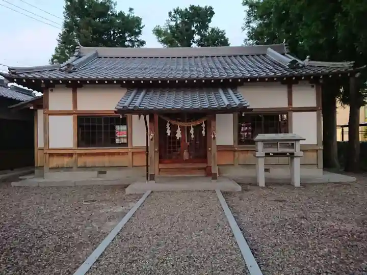 栃井神社の本殿・本堂