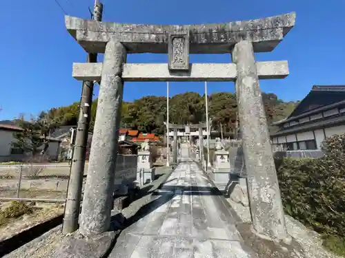 高祖神社の鳥居