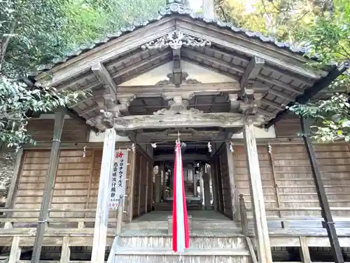國津神社の本殿・本堂