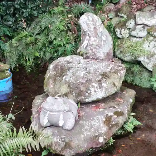 有明温泉神社の狛犬