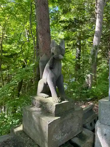 千歳神社の狛犬