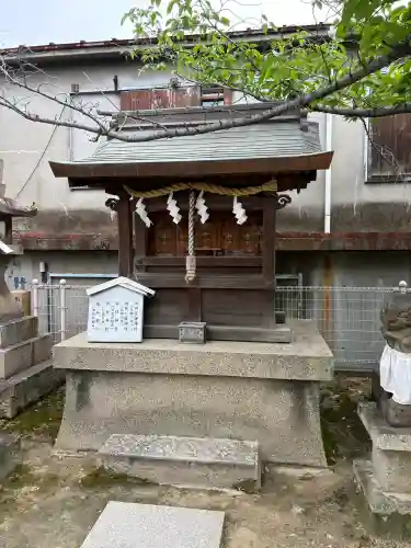 打出天神社の{uncategorized: "未分類", other: "その他", undefined: "問題あり", building: "その他建物", grave: "お墓", sacred_gate: "鳥居", guardian: "狛犬", statue: "像", buddha: "仏像", history: "歴史", nature: "自然", garden: "庭園", animal: "動物", pagoda: "塔", temizu: "手水舎", mountain_gate: "山門・神門", sanctuary: "本殿・本堂", subordinate: "末社・摂社", art: "芸術", scenery: "景色", jizo: "地蔵", ema: "絵馬", goshuin: "御朱印", omikuji: "おみくじ", items: "授与品その他", amulet: "お守り", goshuincho: "御朱印帳", eats: "食事", festival: "お祭り", votive_dance: "神楽", shichigosan: "七五三参", wedding: "結婚式", experience: "体験その他", initially: "初詣", around: "周辺", anti_infection: "感染症対策"}
