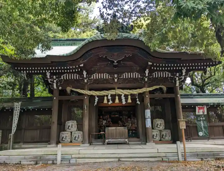 堤治神社の{uncategorized: "未分類", other: "その他", undefined: "問題あり", building: "その他建物", grave: "お墓", sacred_gate: "鳥居", guardian: "狛犬", statue: "像", buddha: "仏像", history: "歴史", nature: "自然", garden: "庭園", animal: "動物", pagoda: "塔", temizu: "手水舎", mountain_gate: "山門・神門", sanctuary: "本殿・本堂", subordinate: "末社・摂社", art: "芸術", scenery: "景色", jizo: "地蔵", ema: "絵馬", goshuin: "御朱印", omikuji: "おみくじ", items: "授与品その他", amulet: "お守り", goshuincho: "御朱印帳", eats: "食事", festival: "お祭り", votive_dance: "神楽", shichigosan: "七五三参", wedding: "結婚式", experience: "体験その他", initially: "初詣", around: "周辺", anti_infection: "感染症対策"}