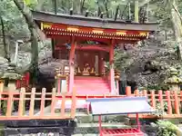 美御前社の本殿・本堂