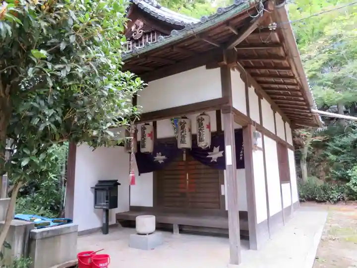 寳塔寺(宝塔寺)の末社・摂社