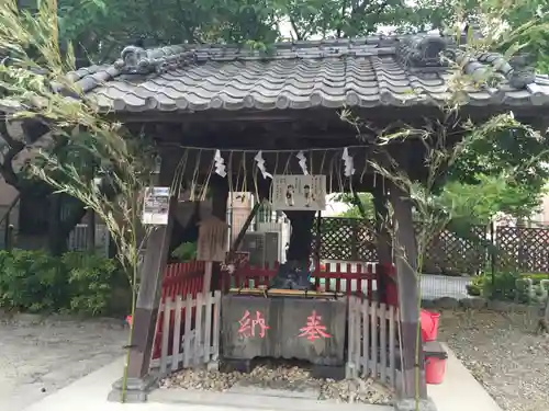 胡録神社の手水舎