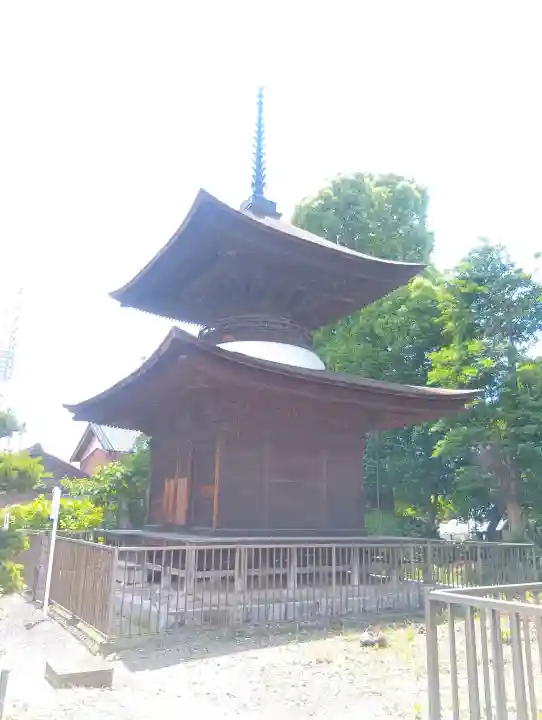 萬徳寺の{uncategorized: "未分類", other: "その他", undefined: "問題あり", building: "その他建物", grave: "お墓", sacred_gate: "鳥居", guardian: "狛犬", statue: "像", buddha: "仏像", history: "歴史", nature: "自然", garden: "庭園", animal: "動物", pagoda: "塔", temizu: "手水舎", mountain_gate: "山門・神門", sanctuary: "本殿・本堂", subordinate: "末社・摂社", art: "芸術", scenery: "景色", jizo: "地蔵", ema: "絵馬", goshuin: "御朱印", omikuji: "おみくじ", items: "授与品その他", amulet: "お守り", goshuincho: "御朱印帳", eats: "食事", festival: "お祭り", votive_dance: "神楽", shichigosan: "七五三参", wedding: "結婚式", experience: "体験その他", initially: "初詣", around: "周辺", anti_infection: "感染症対策"}
