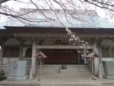 祇園寺の本殿・本堂