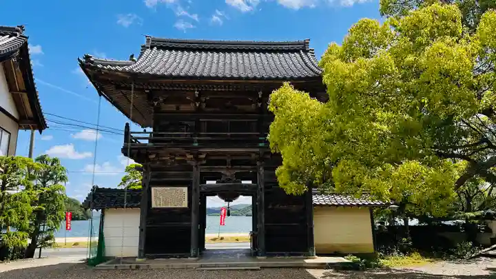 如意寺の山門・神門