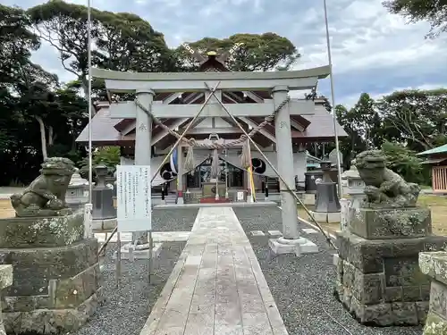 佐波波地祇神社の鳥居