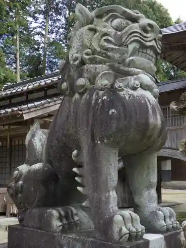 大神山神社本宮の狛犬