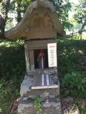 鶴嶺八幡宮の末社・摂社