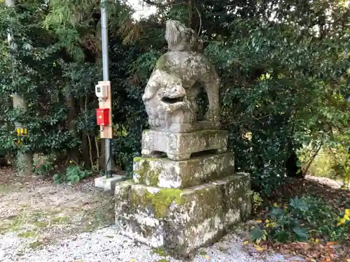 須佐神社の狛犬