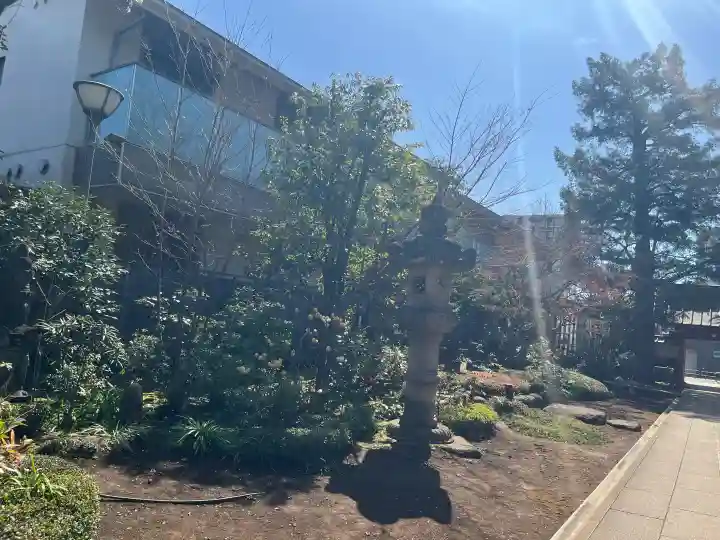 金剛院(仏性寺)の{uncategorized: "未分類", other: "その他", undefined: "問題あり", building: "その他建物", grave: "お墓", sacred_gate: "鳥居", guardian: "狛犬", statue: "像", buddha: "仏像", history: "歴史", nature: "自然", garden: "庭園", animal: "動物", pagoda: "塔", temizu: "手水舎", mountain_gate: "山門・神門", sanctuary: "本殿・本堂", subordinate: "末社・摂社", art: "芸術", scenery: "景色", jizo: "地蔵", ema: "絵馬", goshuin: "御朱印", omikuji: "おみくじ", items: "授与品その他", amulet: "お守り", goshuincho: "御朱印帳", eats: "食事", festival: "お祭り", votive_dance: "神楽", shichigosan: "七五三参", wedding: "結婚式", experience: "体験その他", initially: "初詣", around: "周辺", anti_infection: "感染症対策"}