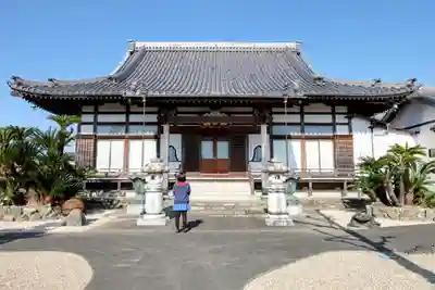 妙法寺の本殿・本堂