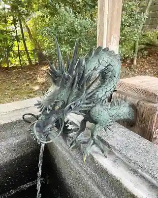 大頭龍神社の手水舎