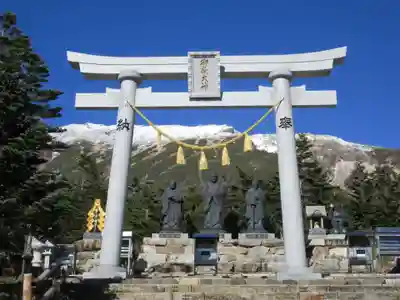 御嶽神社  遥拝所の鳥居