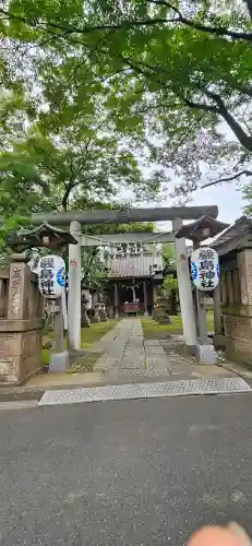 厳島神社（港町弁財天）の{uncategorized: "未分類", other: "その他", undefined: "問題あり", building: "その他建物", grave: "お墓", sacred_gate: "鳥居", guardian: "狛犬", statue: "像", buddha: "仏像", history: "歴史", nature: "自然", garden: "庭園", animal: "動物", pagoda: "塔", temizu: "手水舎", mountain_gate: "山門・神門", sanctuary: "本殿・本堂", subordinate: "末社・摂社", art: "芸術", scenery: "景色", jizo: "地蔵", ema: "絵馬", goshuin: "御朱印", omikuji: "おみくじ", items: "授与品その他", amulet: "お守り", goshuincho: "御朱印帳", eats: "食事", festival: "お祭り", votive_dance: "神楽", shichigosan: "七五三参", wedding: "結婚式", experience: "体験その他", initially: "初詣", around: "周辺", anti_infection: "感染症対策"}