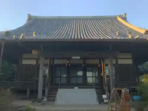 浄顕寺の本殿・本堂