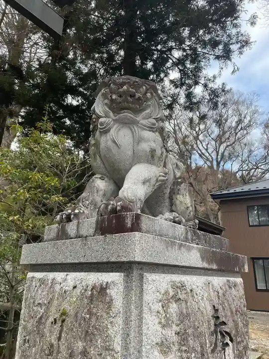 諏訪大社上社前宮(長野県)