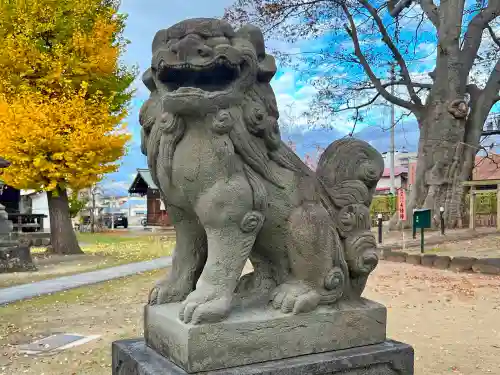 熊野神社の狛犬