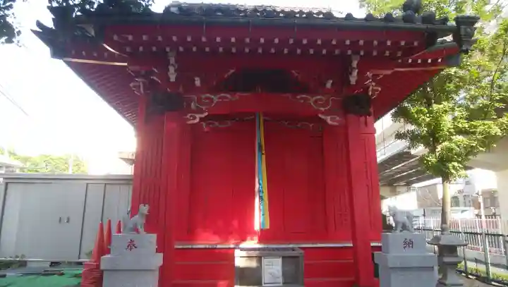 赤稲荷神社の本殿・本堂
