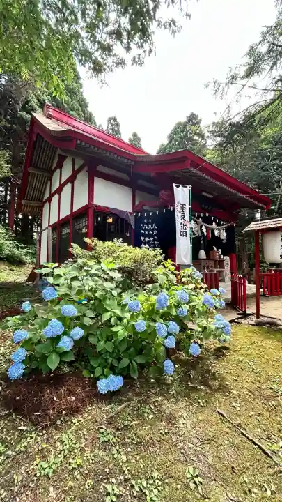 上湯川稲荷神社(北海道)