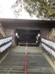 吉備津神社の山門