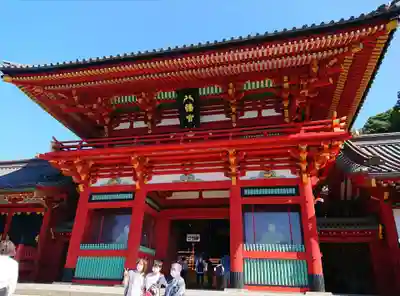 鶴岡八幡宮の山門・神門