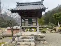 檀渓寺の{uncategorized: "未分類", other: "その他", undefined: "問題あり", building: "その他建物", grave: "お墓", sacred_gate: "鳥居", guardian: "狛犬", statue: "像", buddha: "仏像", history: "歴史", nature: "自然", garden: "庭園", animal: "動物", pagoda: "塔", temizu: "手水舎", mountain_gate: "山門・神門", sanctuary: "本殿・本堂", subordinate: "末社・摂社", art: "芸術", scenery: "景色", jizo: "地蔵", ema: "絵馬", goshuin: "御朱印", omikuji: "おみくじ", items: "授与品その他", amulet: "お守り", goshuincho: "御朱印帳", eats: "食事", festival: "お祭り", votive_dance: "神楽", shichigosan: "七五三参", wedding: "結婚式", experience: "体験その他", initially: "初詣", around: "周辺", anti_infection: "感染症対策"}