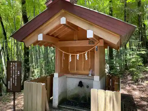 眞名井神社（籠神社奥宮）の末社