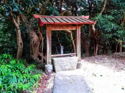 津島社の手水舎