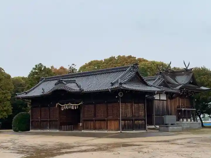 岩岡神社の本殿・本堂