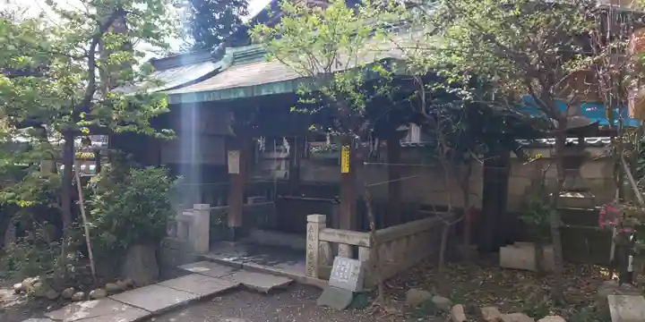 小野照崎神社の手水舎