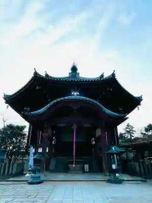 興福寺 南円堂の{uncategorized: "未分類", other: "その他", undefined: "問題あり", building: "その他建物", grave: "お墓", sacred_gate: "鳥居", guardian: "狛犬", statue: "像", buddha: "仏像", history: "歴史", nature: "自然", garden: "庭園", animal: "動物", pagoda: "塔", temizu: "手水舎", mountain_gate: "山門・神門", sanctuary: "本殿・本堂", subordinate: "末社・摂社", art: "芸術", scenery: "景色", jizo: "地蔵", ema: "絵馬", goshuin: "御朱印", omikuji: "おみくじ", items: "授与品その他", amulet: "お守り", goshuincho: "御朱印帳", eats: "食事", festival: "お祭り", votive_dance: "神楽", shichigosan: "七五三参", wedding: "結婚式", experience: "体験その他", initially: "初詣", around: "周辺", anti_infection: "感染症対策"}