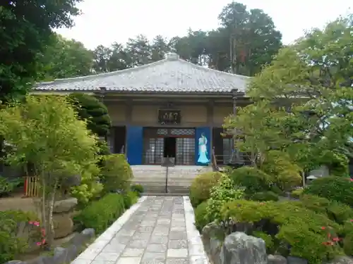 多聞院の本殿・本堂