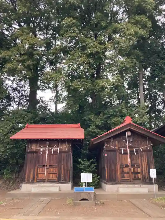 六所神社の{uncategorized: "未分類", other: "その他", undefined: "問題あり", building: "その他建物", grave: "お墓", sacred_gate: "鳥居", guardian: "狛犬", statue: "像", buddha: "仏像", history: "歴史", nature: "自然", garden: "庭園", animal: "動物", pagoda: "塔", temizu: "手水舎", mountain_gate: "山門・神門", sanctuary: "本殿・本堂", subordinate: "末社・摂社", art: "芸術", scenery: "景色", jizo: "地蔵", ema: "絵馬", goshuin: "御朱印", omikuji: "おみくじ", items: "授与品その他", amulet: "お守り", goshuincho: "御朱印帳", eats: "食事", festival: "お祭り", votive_dance: "神楽", shichigosan: "七五三参", wedding: "結婚式", experience: "体験その他", initially: "初詣", around: "周辺", anti_infection: "感染症対策"}