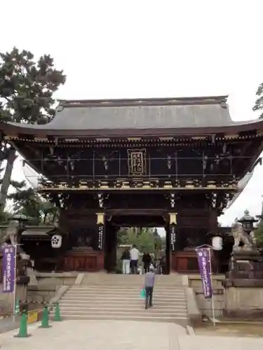 北野天満宮の山門